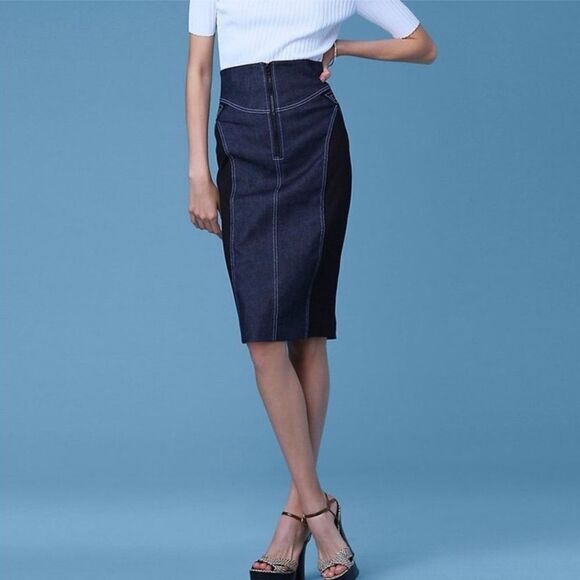 Diane Von Furstenberg InBan Design Band Zip Front Fitted Denim Jean Pencil Skirt - Picture 3 of 16